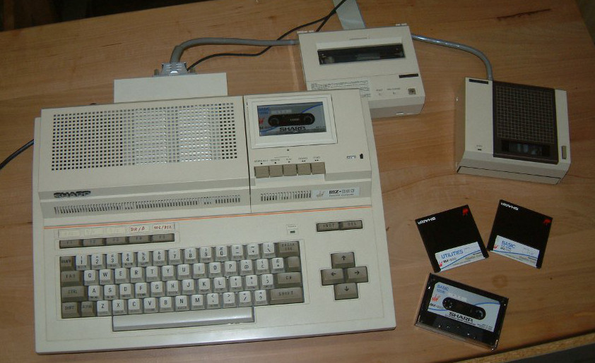 Sharp-MZ-821-gesamt